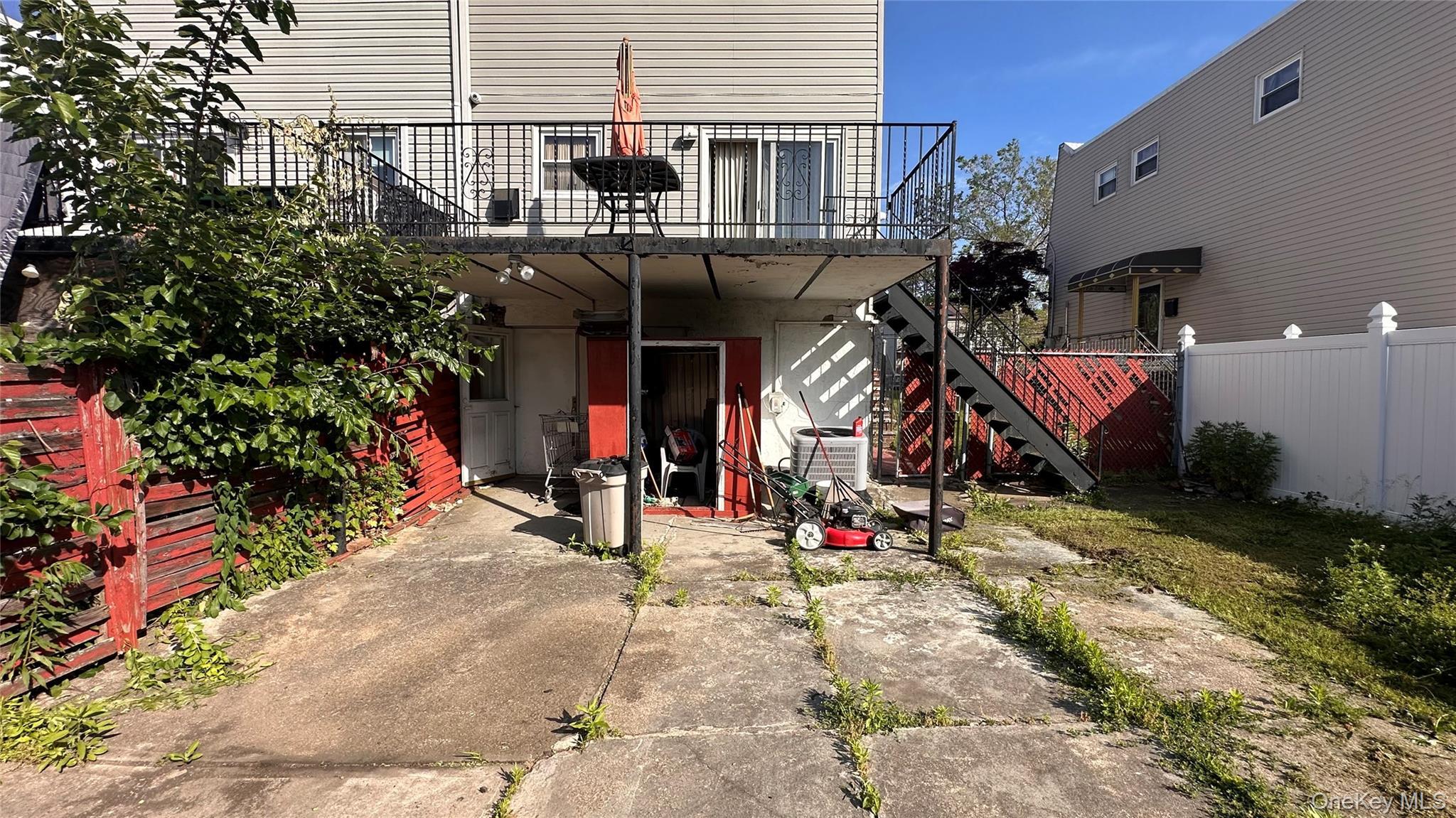 Single Family Avenue L Brooklyn, NY 11236, MLS-1009946-6