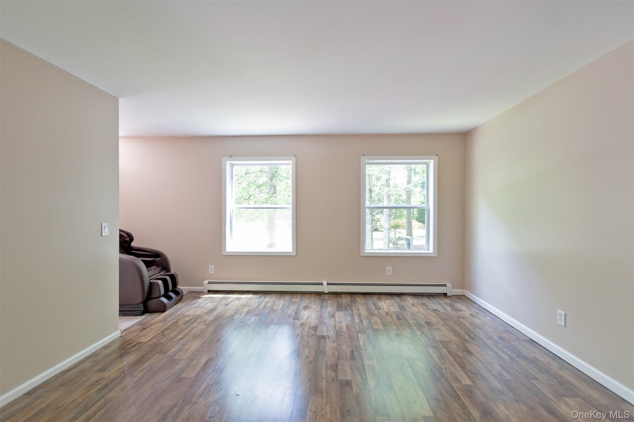 Single Family Lairds Court Greene County, NY 12413, MLS-1009952-15