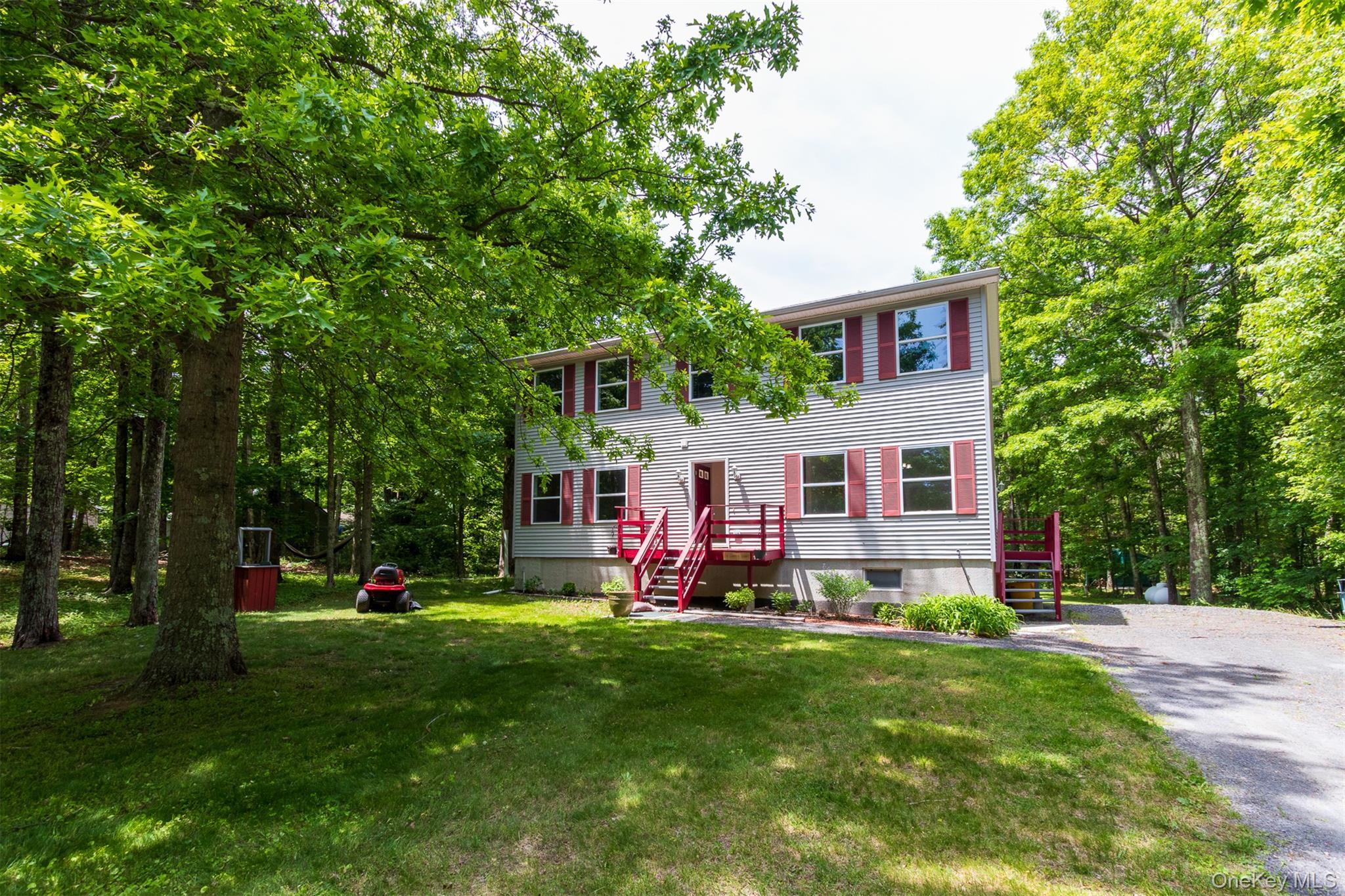Single Family Lairds Court Greene County, NY 12413, MLS-1009952-4