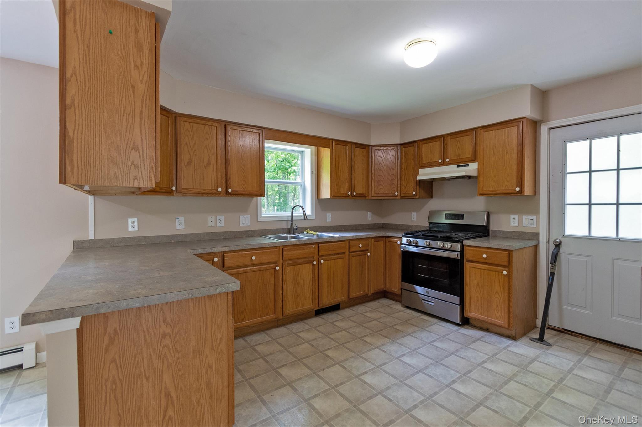 Single Family Lairds Court Greene County, NY 12413, MLS-1009952-8