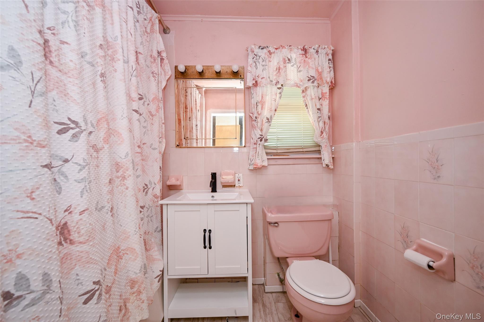 Single Family Mangin Queens, NY 11412, MLS-1009989-13
