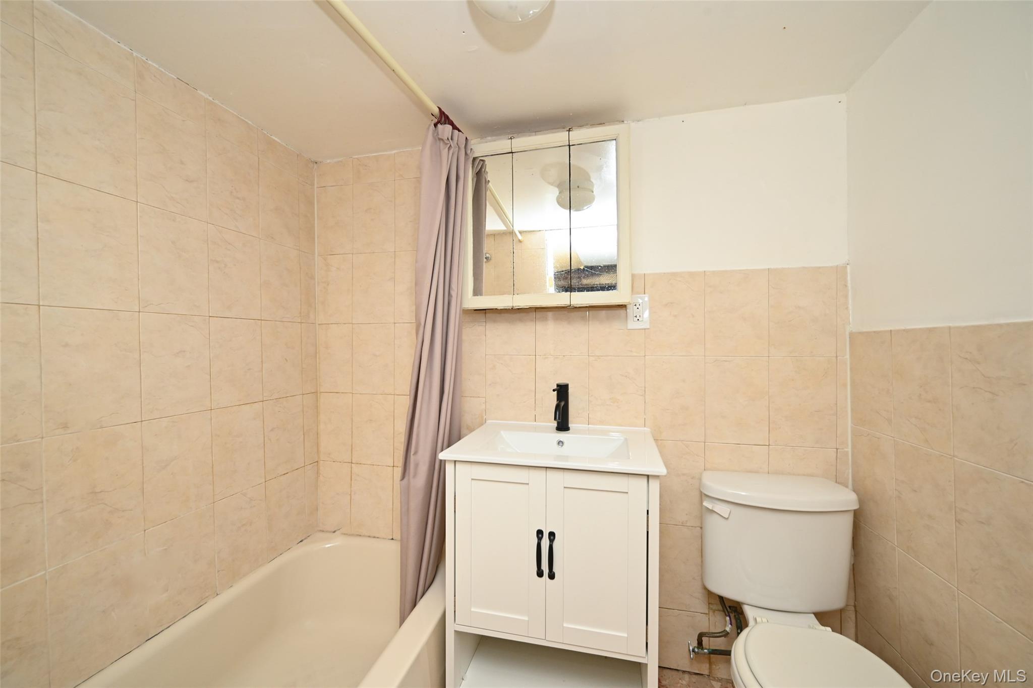Single Family Mangin Queens, NY 11412, MLS-1009989-14