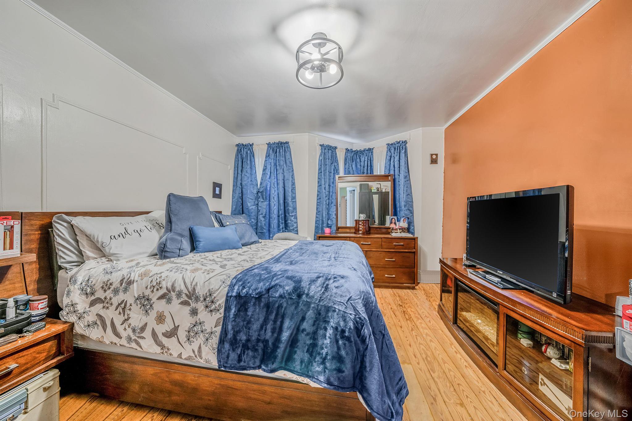 Single Family Grant Brooklyn, NY 11208, MLS-1009998-11