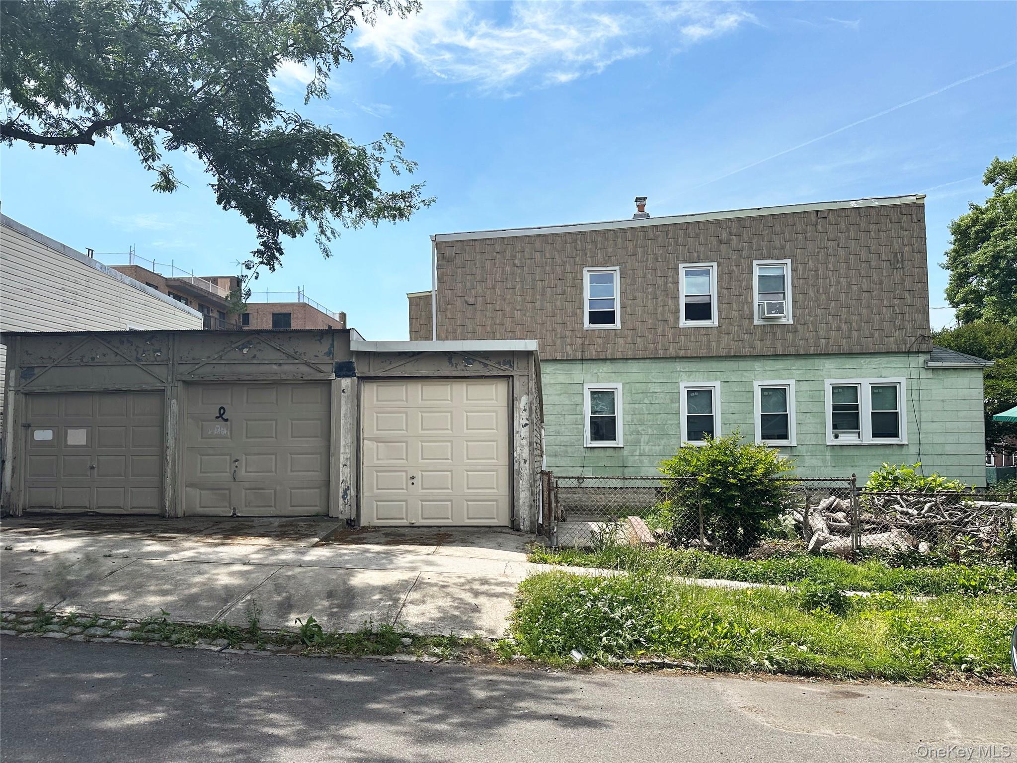 Single Family 51st Road  Queens, NY 11377, MLS-1010002-3