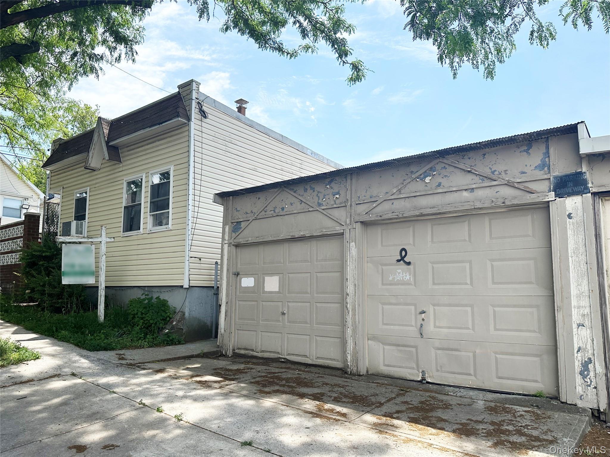 Single Family 51st Road  Queens, NY 11377, MLS-1010002-4