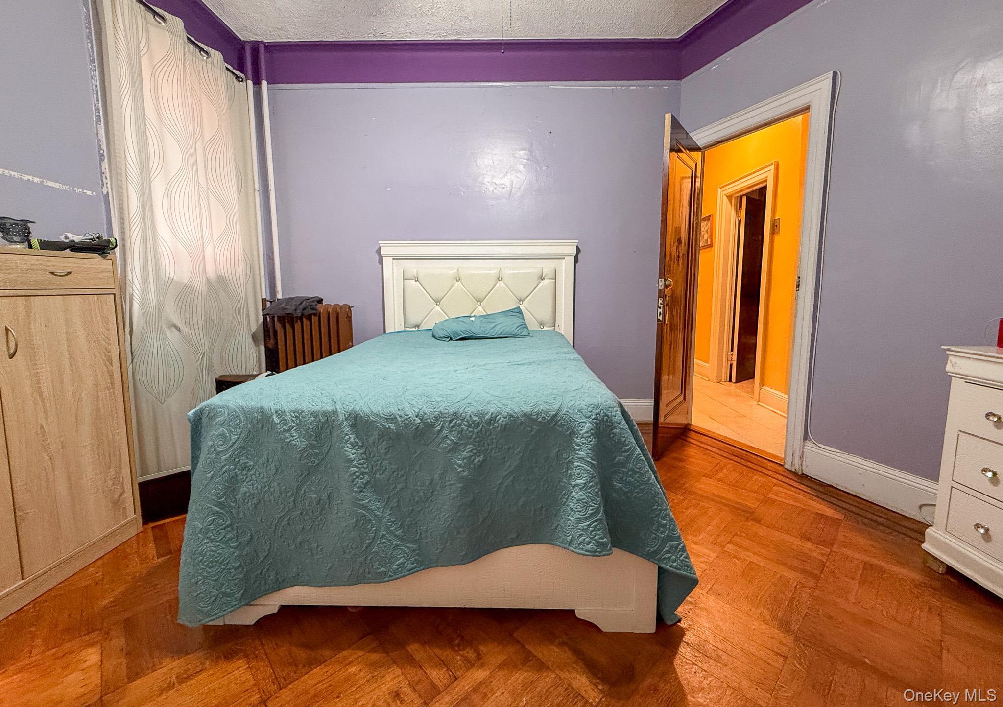 Single Family 92nd Street  Queens, NY 11372, MLS-1010010-13