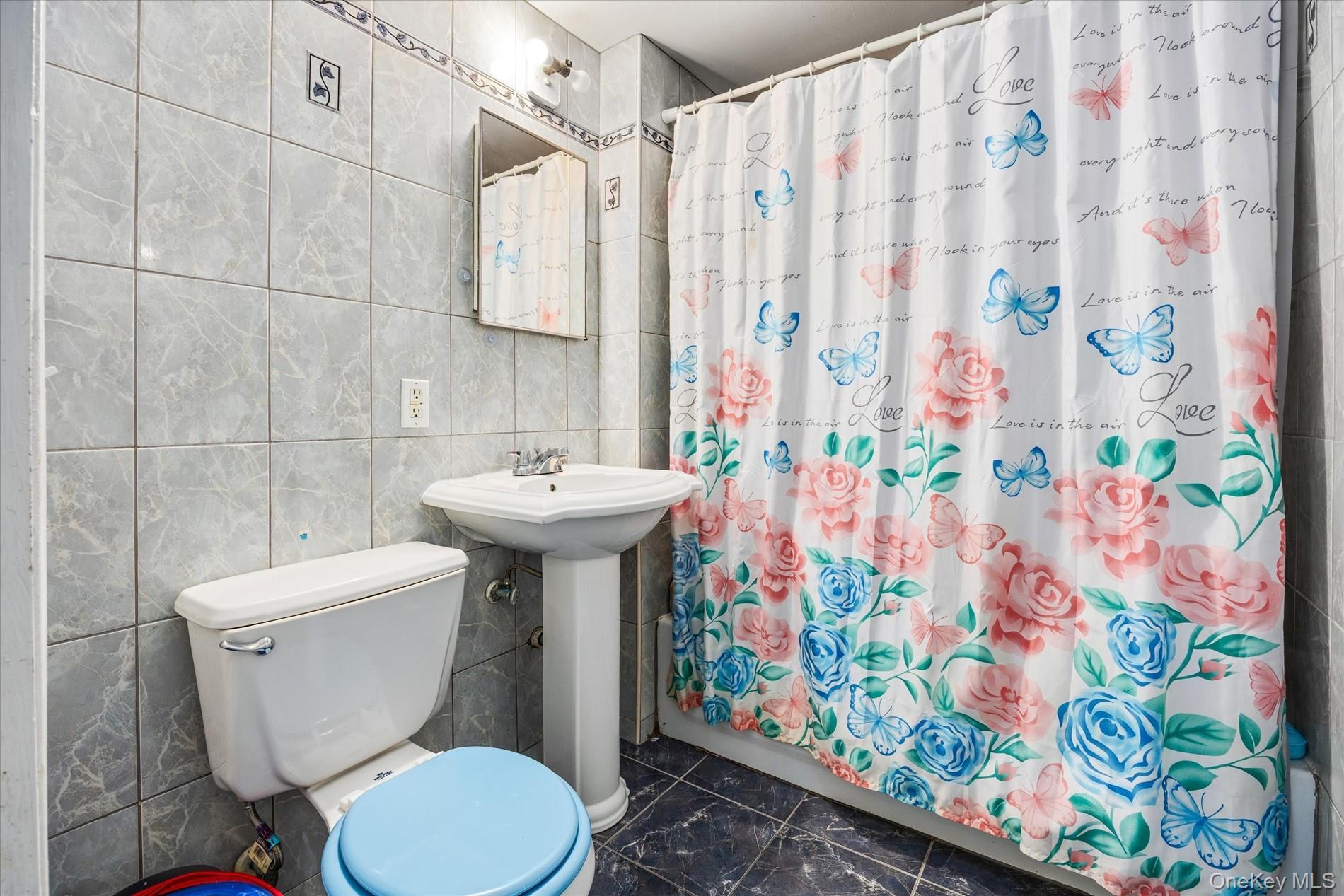Single Family Washington Bronx, NY 10457, MLS-1010022-12