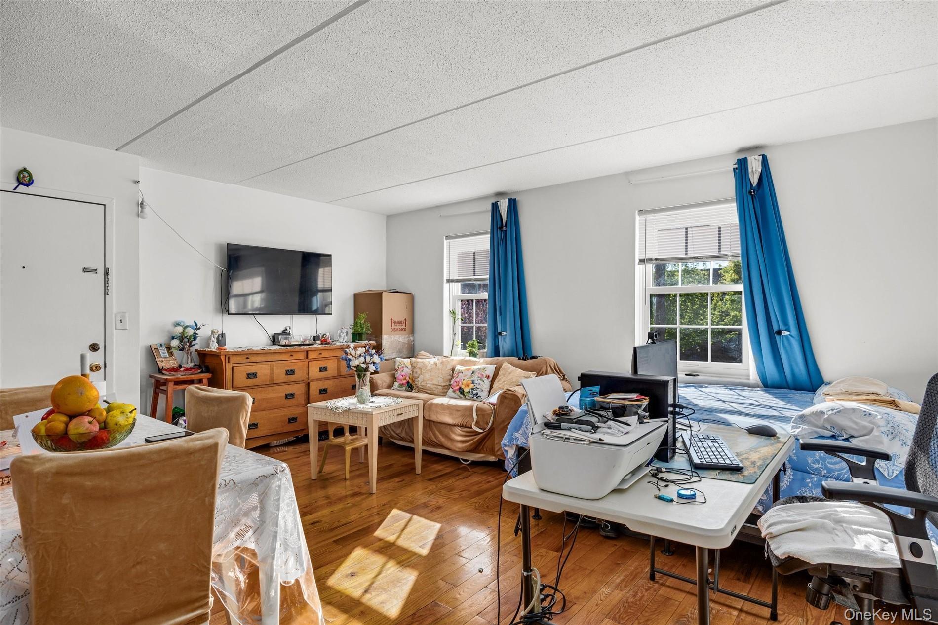 Single Family Washington Bronx, NY 10457, MLS-1010022-18