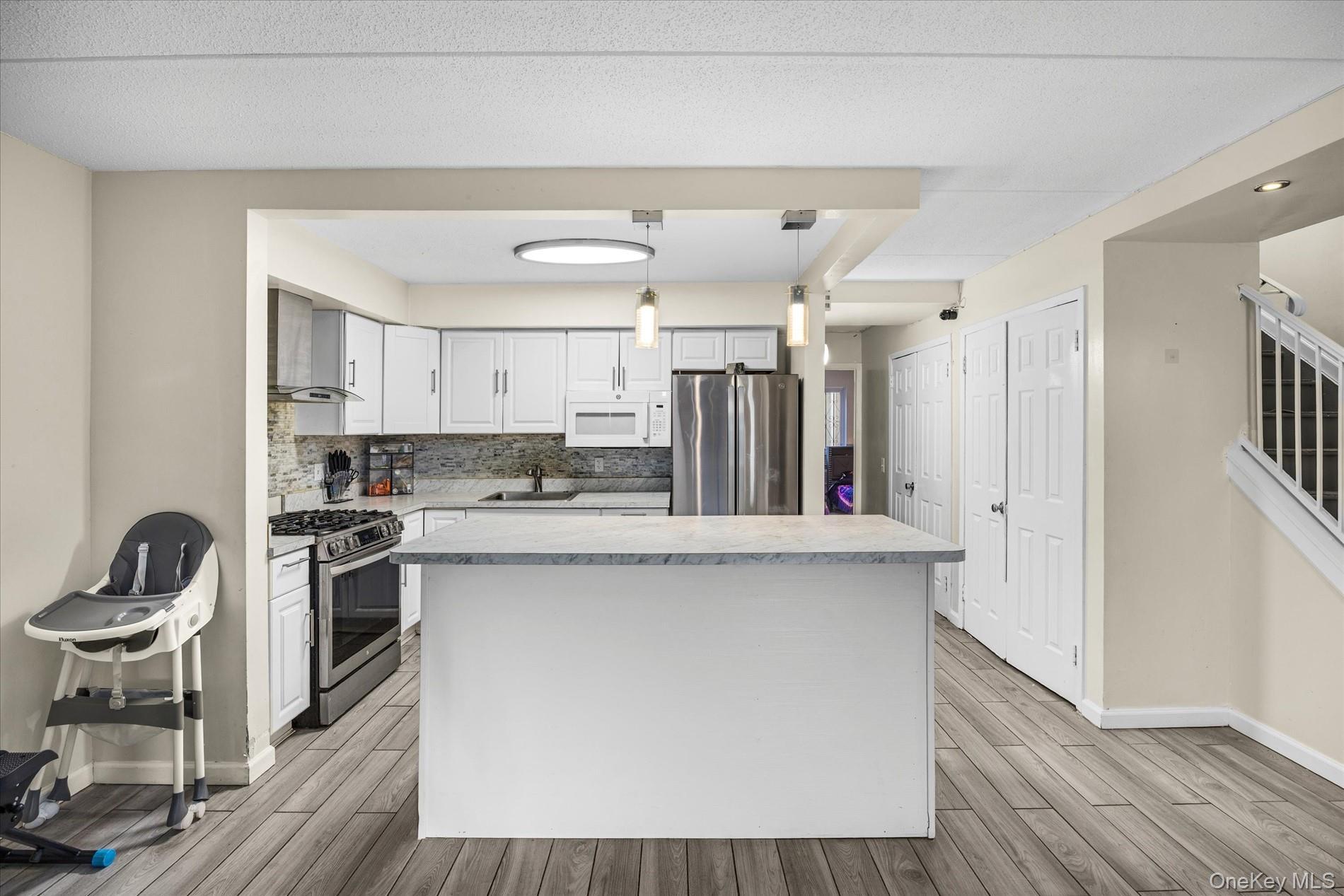 Single Family Washington Bronx, NY 10457, MLS-1010022-7