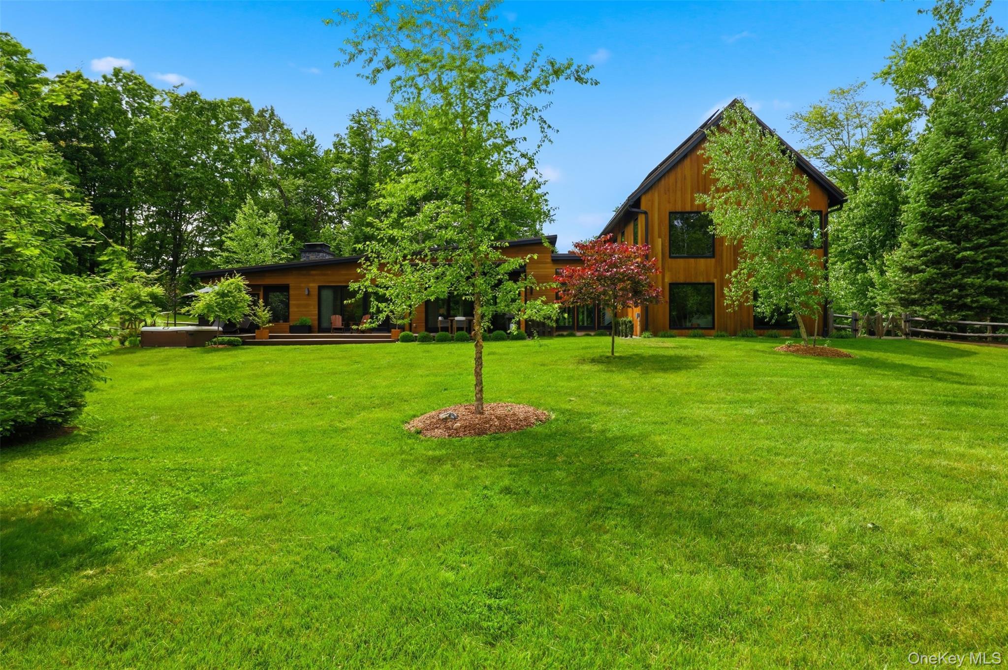Single Family Woodlands Trail Dutchess County, NY 12514, MLS-1010034-43