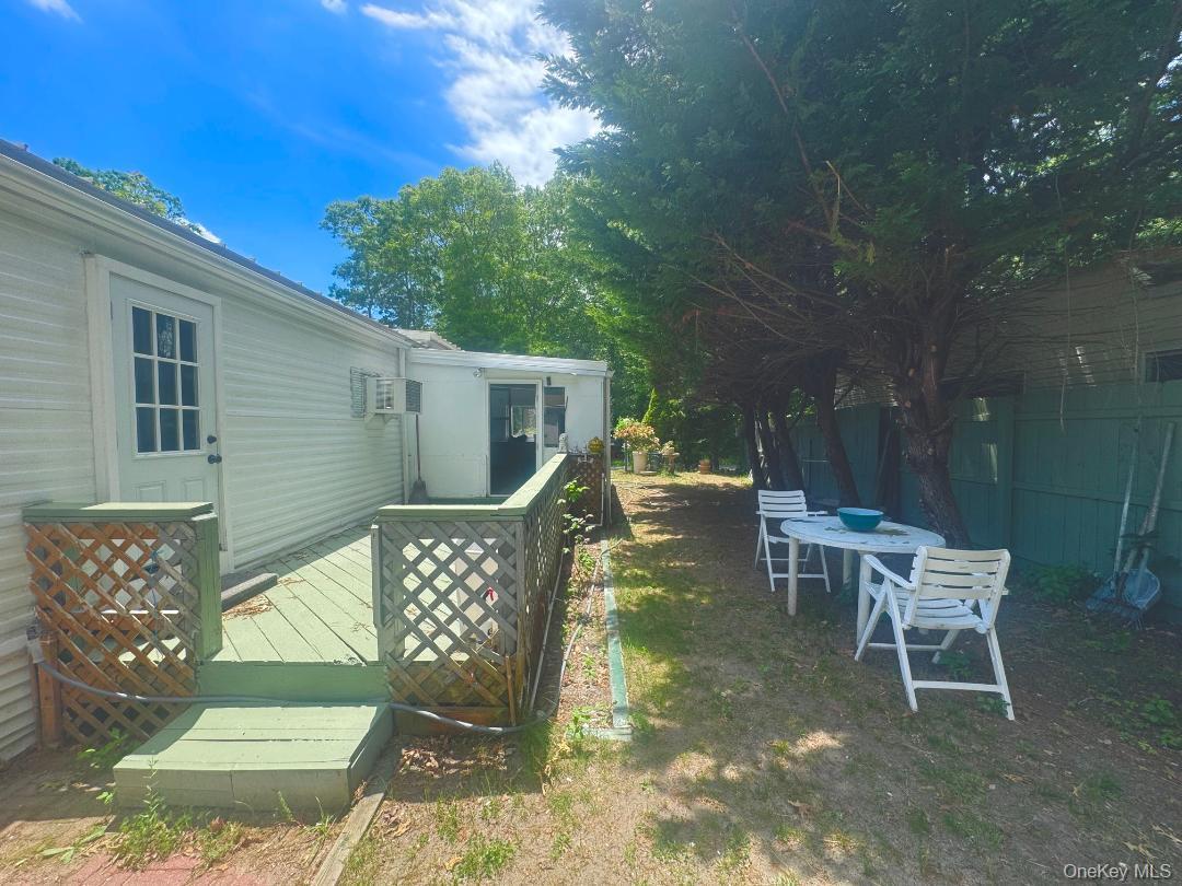 Single Family Montauk Highway Suffolk County, NY 11978, MLS-1010039-10