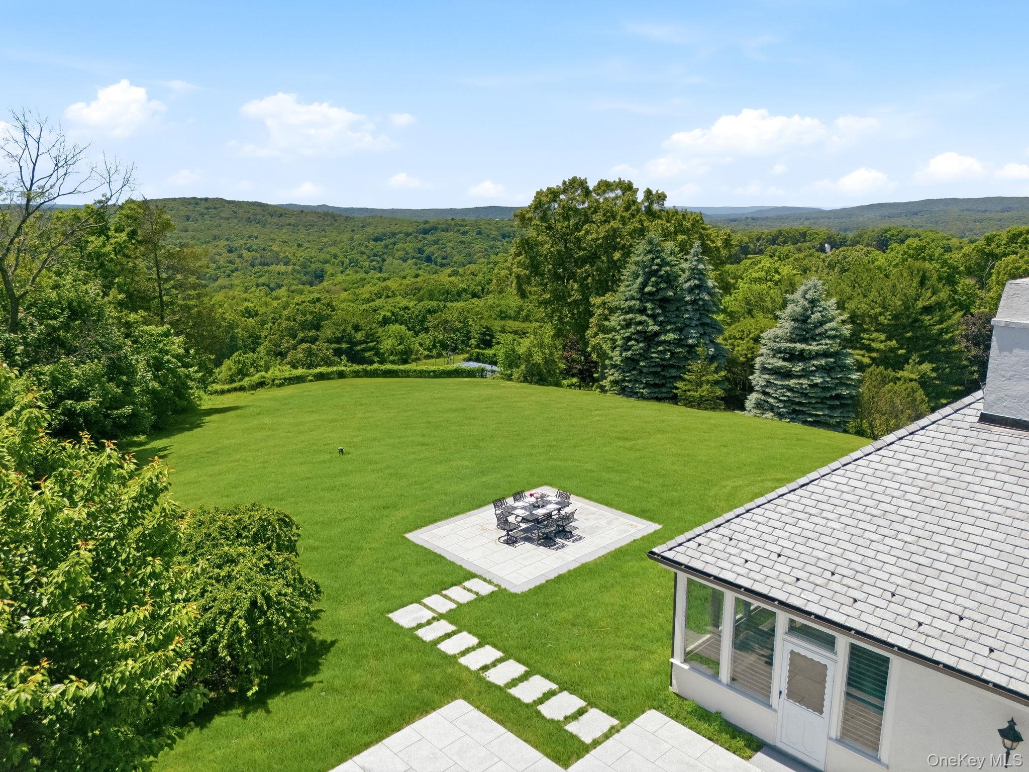 Single Family Meeting House Road  Westchester County, NY 10549, MLS-1010043-28