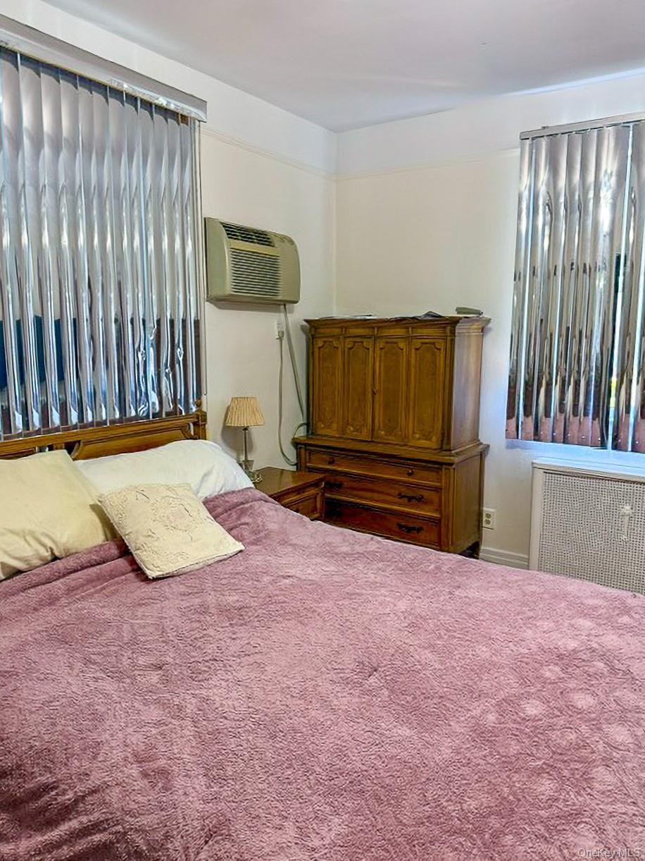 Single Family 146th Street Queens, NY 11357, MLS-1010049-14