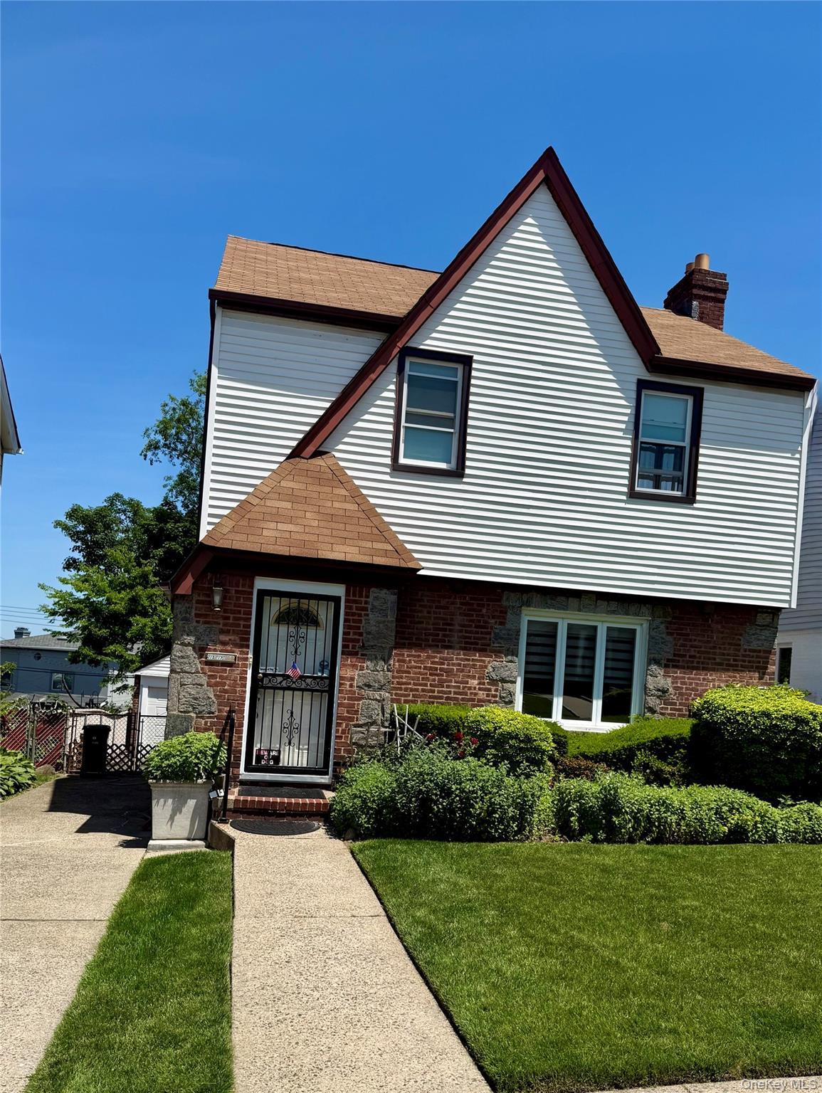 Single Family 146th Street Queens, NY 11357, MLS-1010049-2