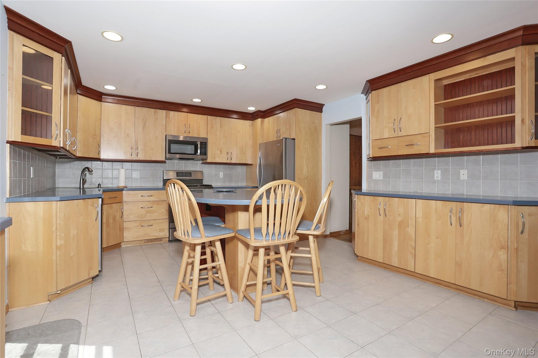 Single Family Schweizer Lane Rockland County, NY 10954, MLS-1010071-12