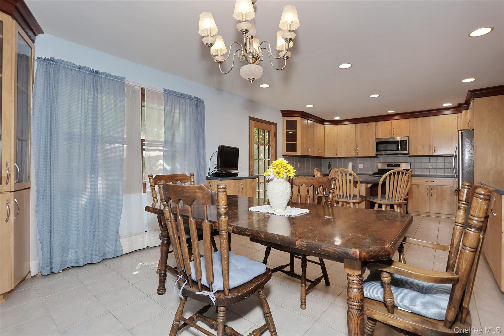 Single Family Schweizer Lane Rockland County, NY 10954, MLS-1010071-17