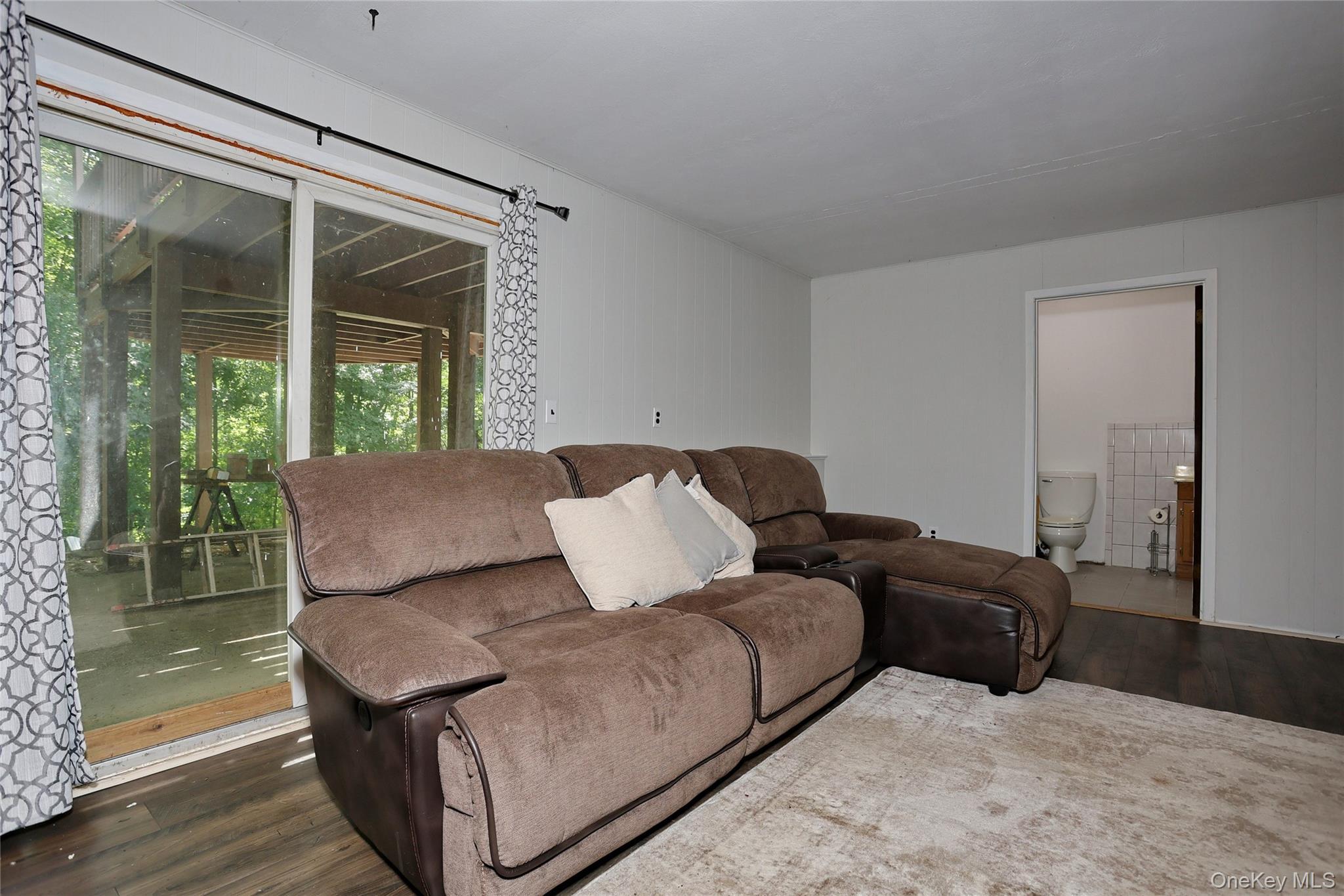 Single Family Schweizer Lane Rockland County, NY 10954, MLS-1010071-25