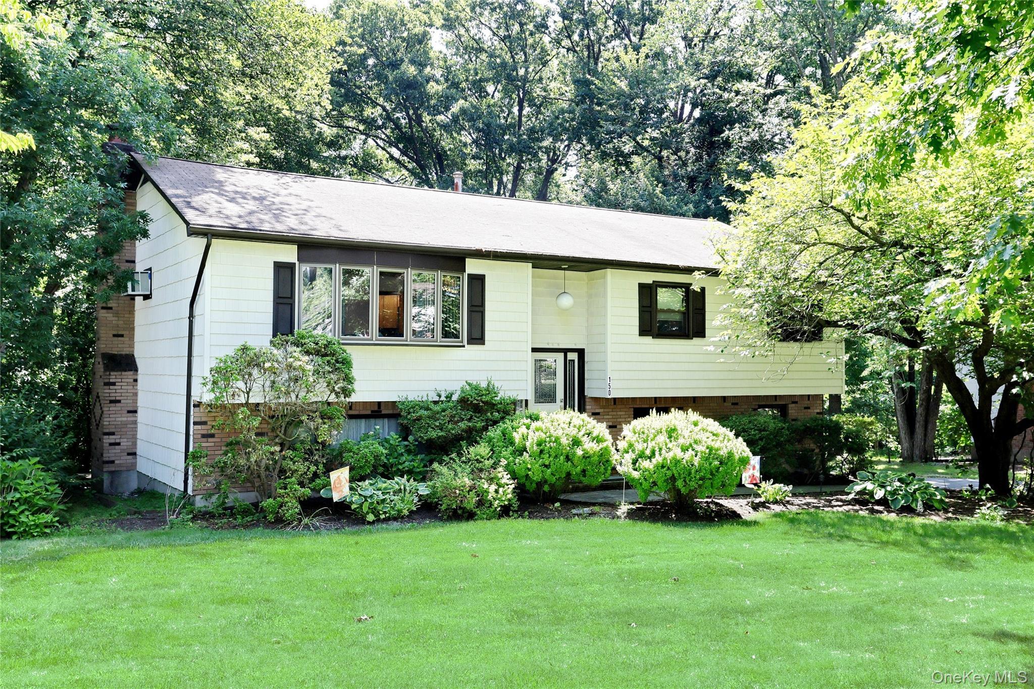 Single Family Schweizer Lane Rockland County, NY 10954, MLS-1010071-30