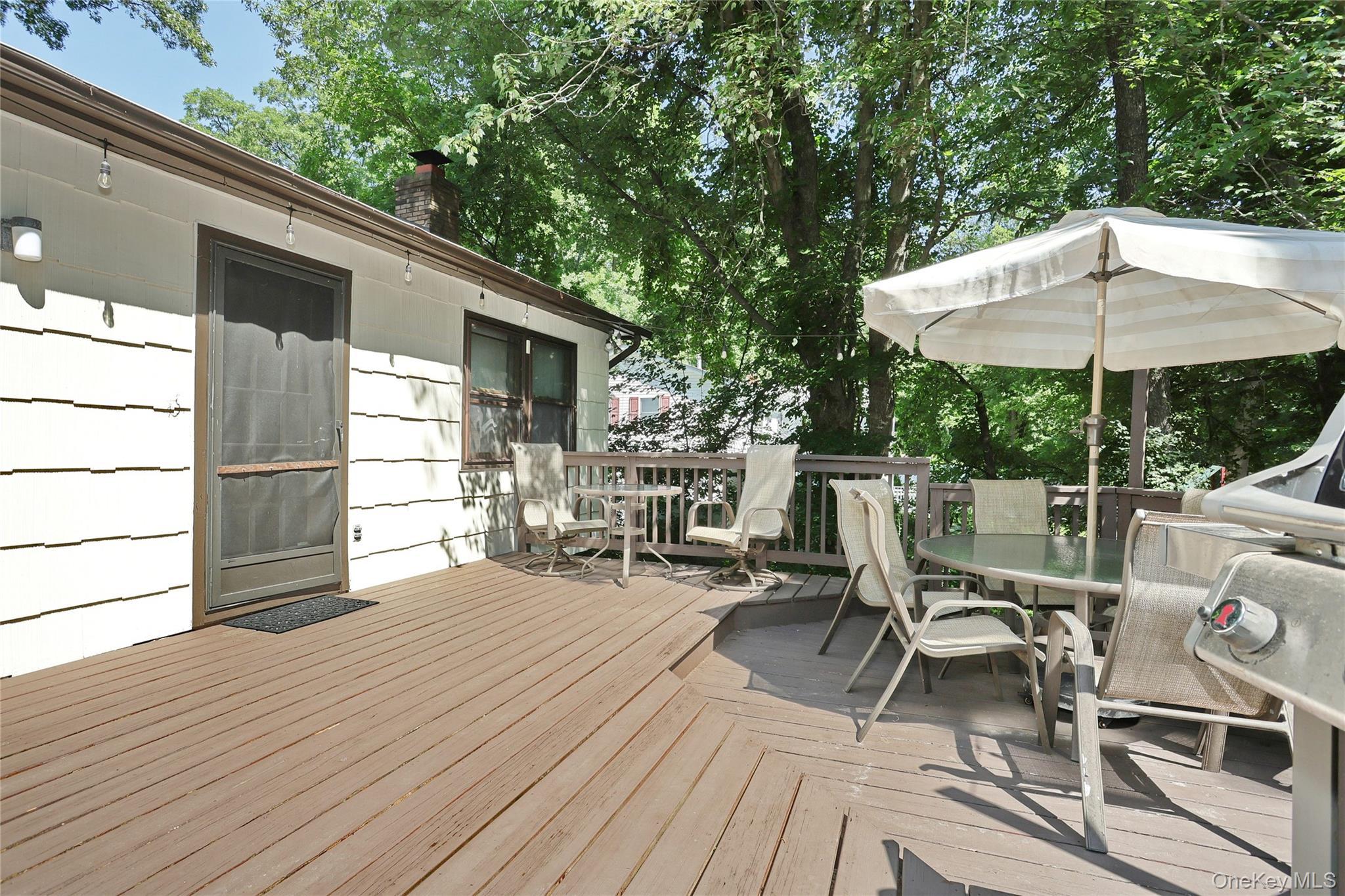 Single Family Schweizer Lane Rockland County, NY 10954, MLS-1010071-42
