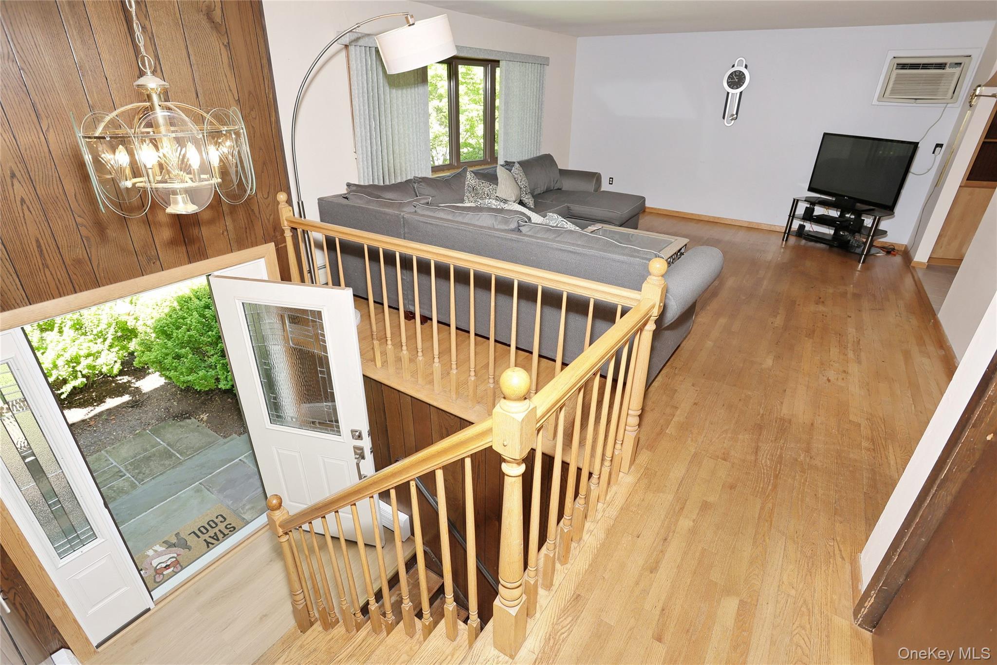 Single Family Schweizer Lane Rockland County, NY 10954, MLS-1010071-5