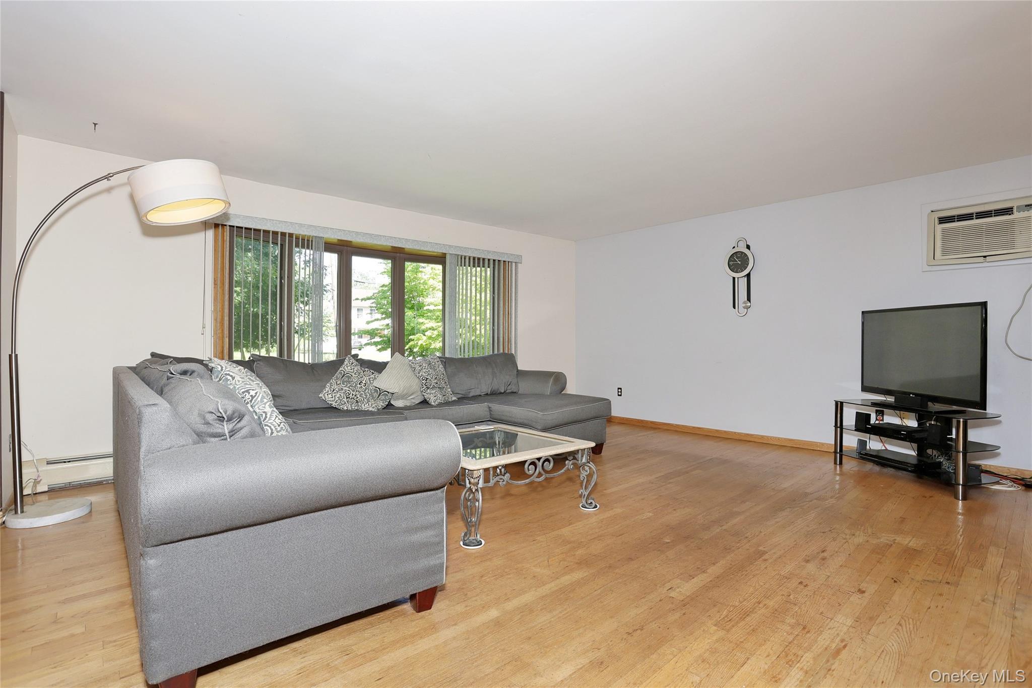 Single Family Schweizer Lane Rockland County, NY 10954, MLS-1010071-7