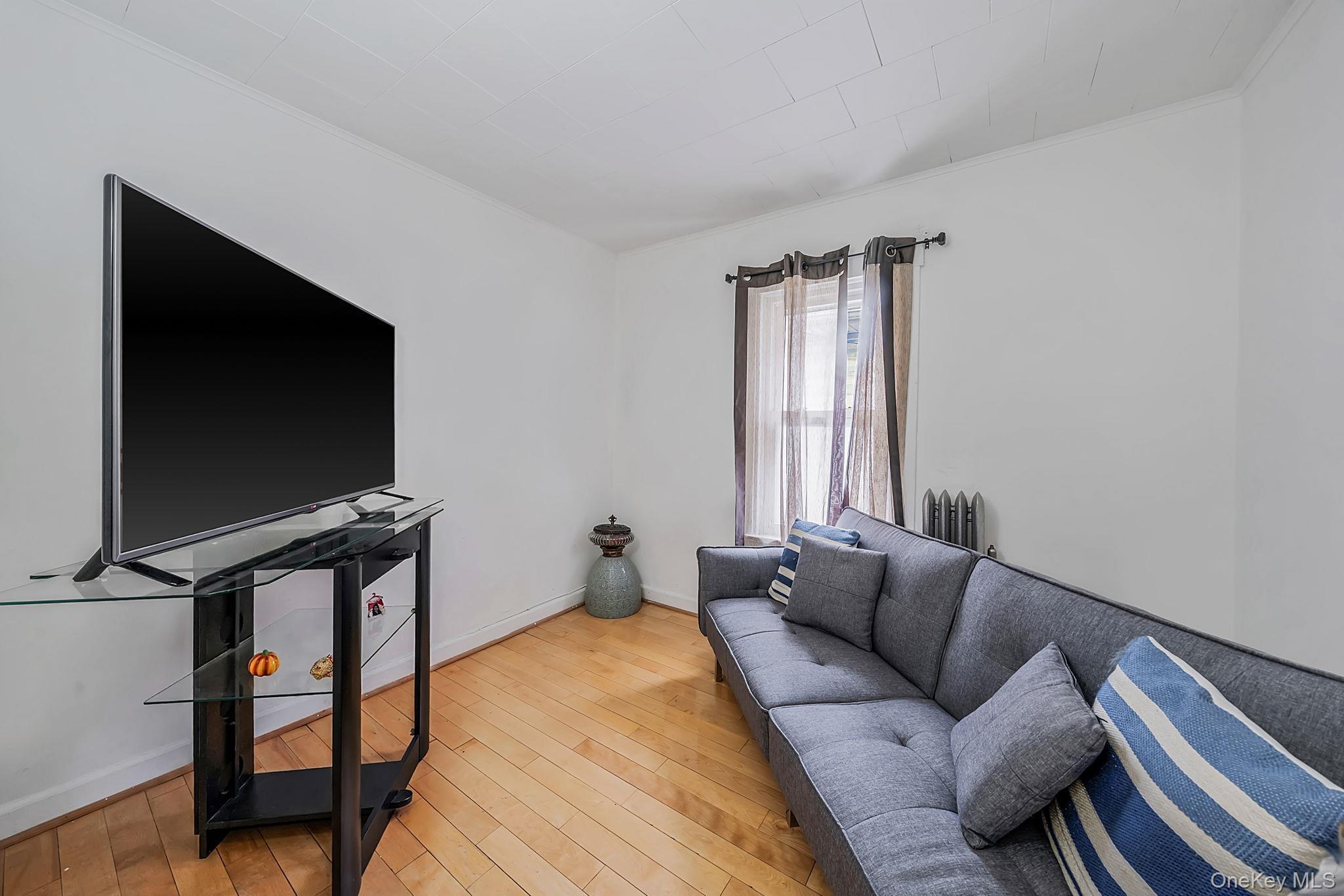 Single Family 92nd Queens, NY 11421, MLS-1010078-14