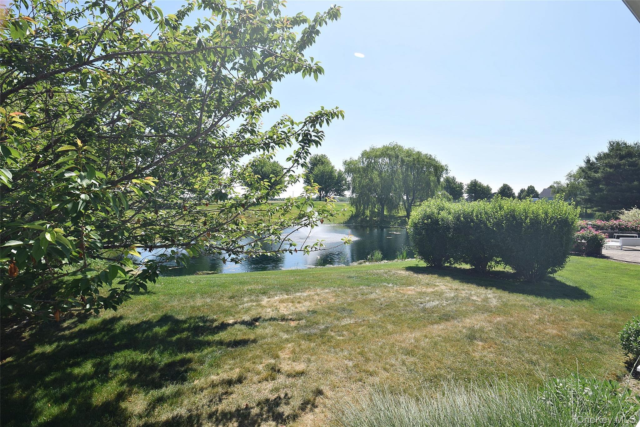 Single Family Foxglove Row  Suffolk County, NY 11901, MLS-1010096-32