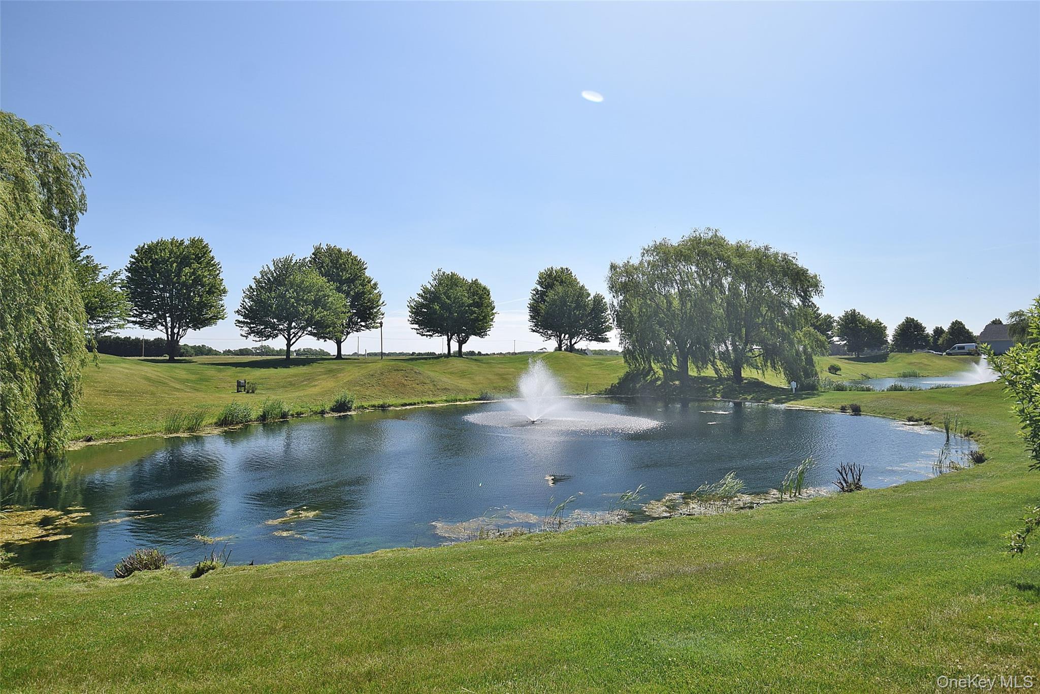 Single Family Foxglove Row  Suffolk County, NY 11901, MLS-1010096-35