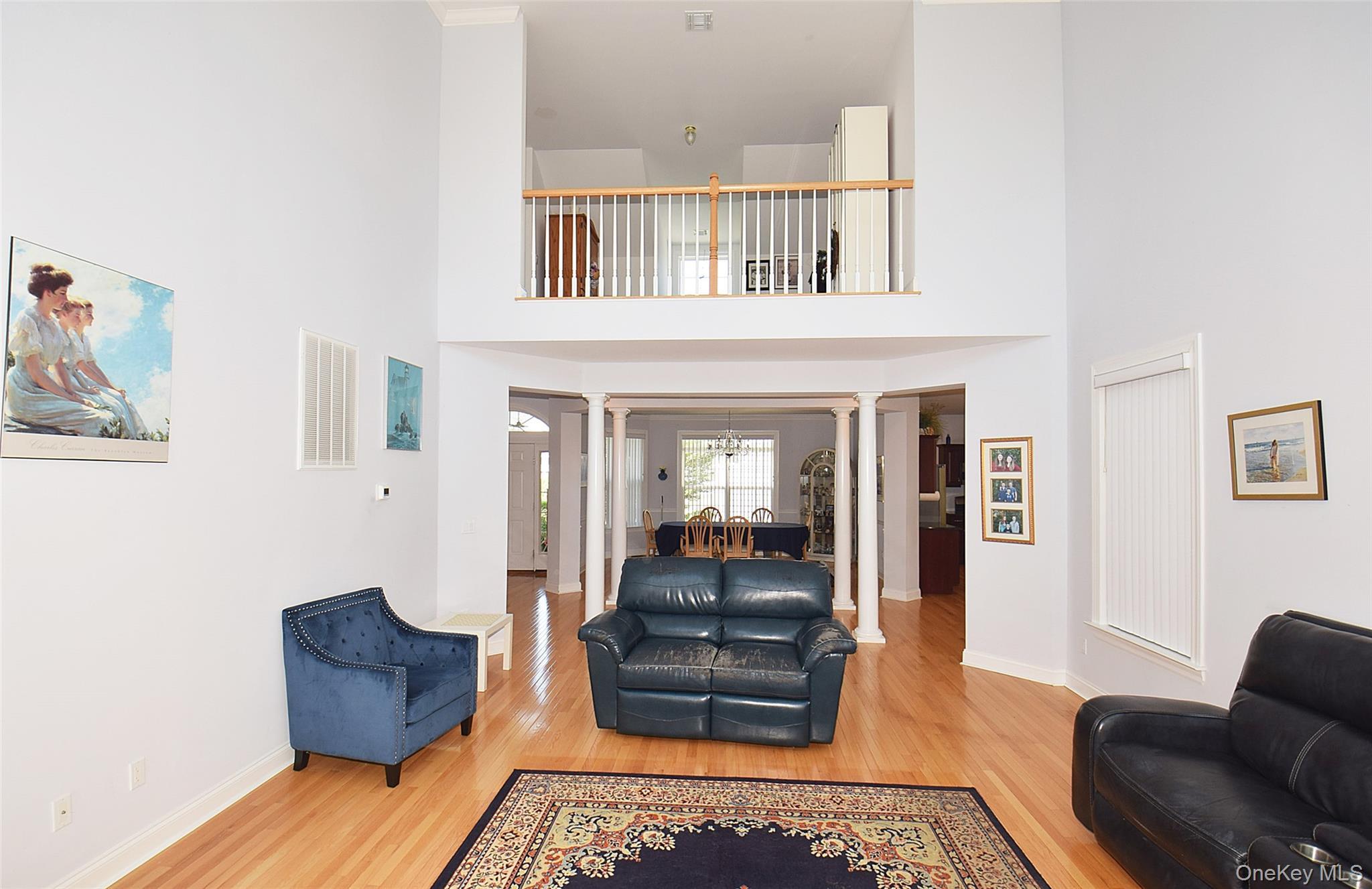 Single Family Foxglove Row  Suffolk County, NY 11901, MLS-1010096-6