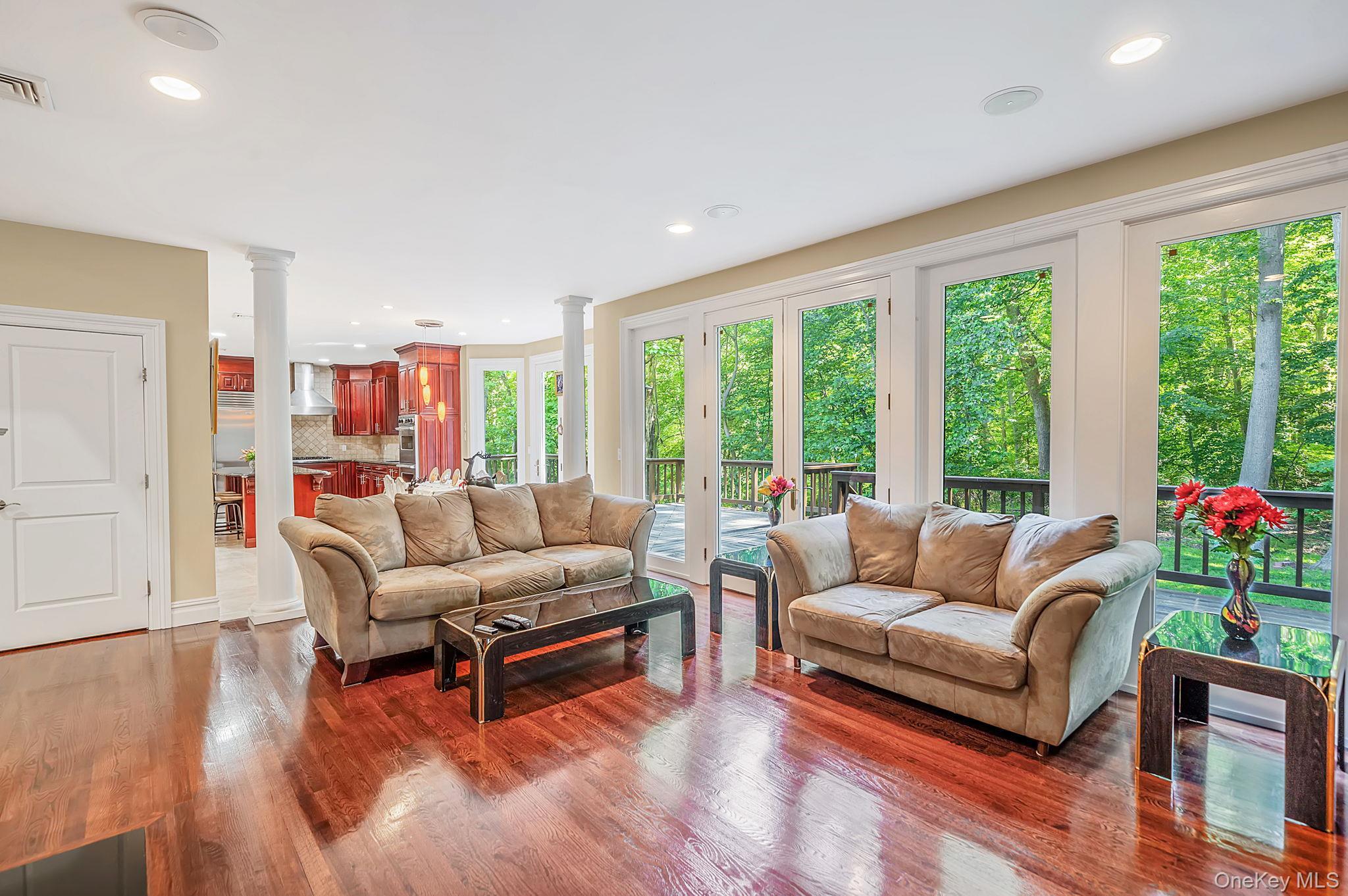 Single Family Landing Avenue Suffolk County, NY 11787, MLS-1010107-16