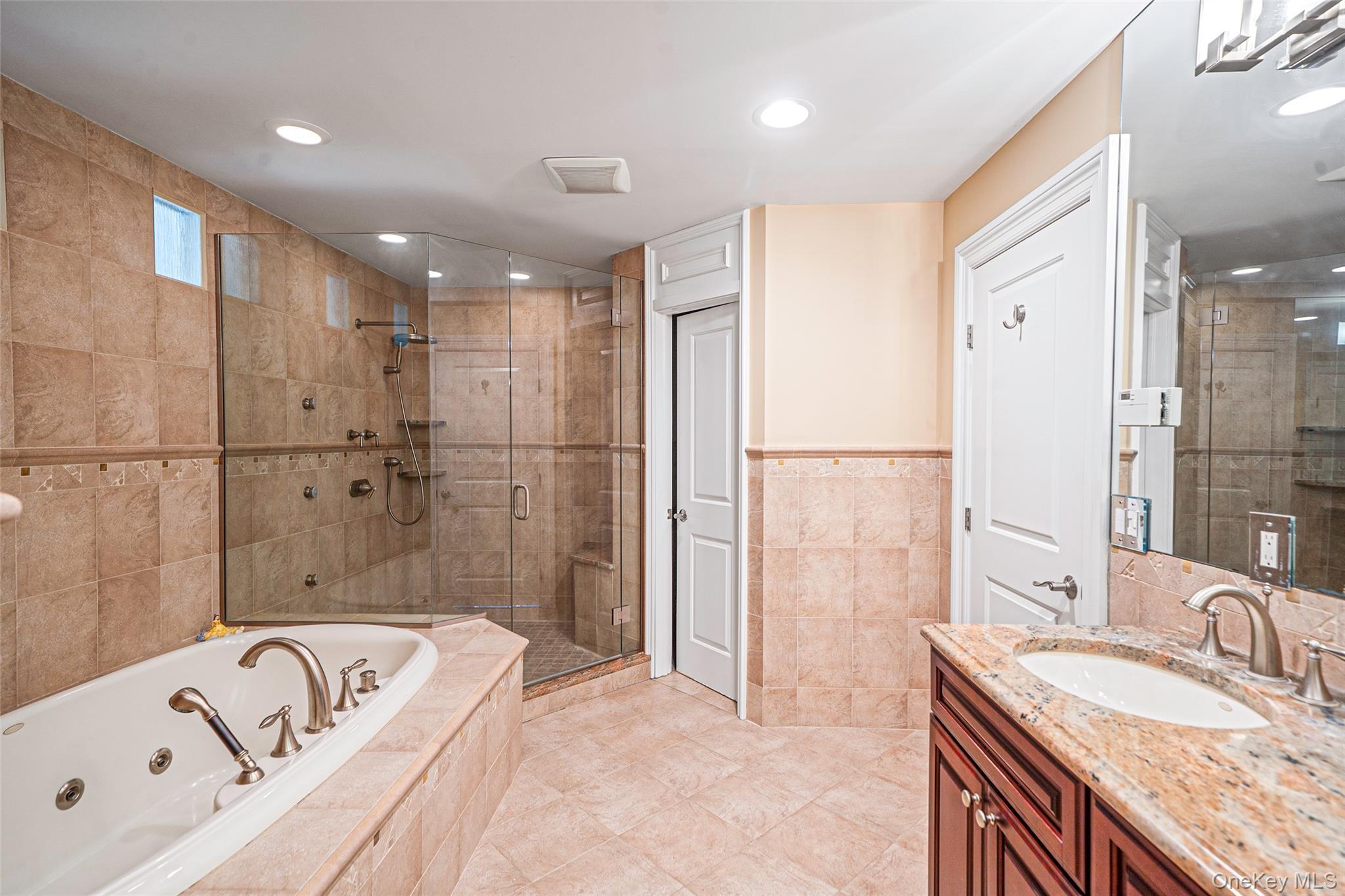 Single Family Landing Avenue Suffolk County, NY 11787, MLS-1010107-23