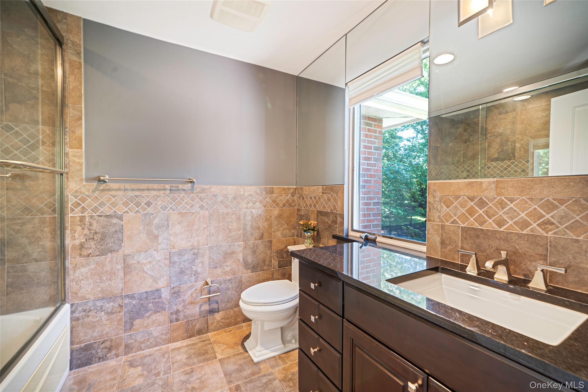 Single Family Landing Avenue Suffolk County, NY 11787, MLS-1010107-29