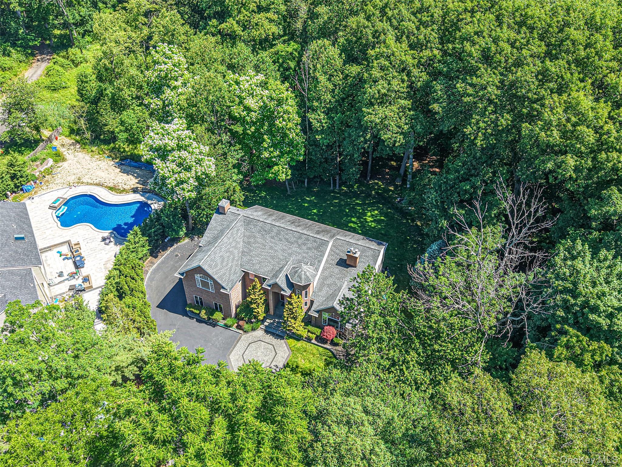 Single Family Landing Avenue Suffolk County, NY 11787, MLS-1010107-39