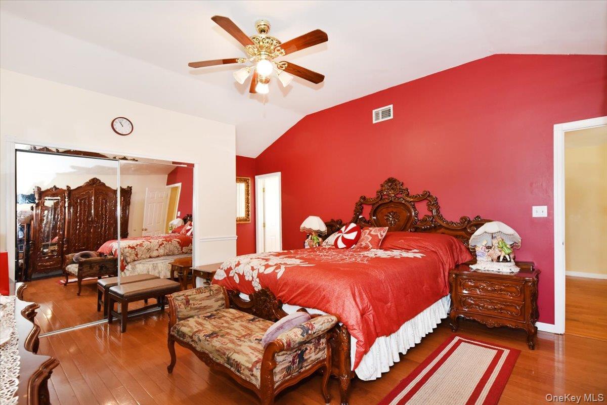 Single Family Chatham Road  Suffolk County, NY 11725, MLS-1010112-21