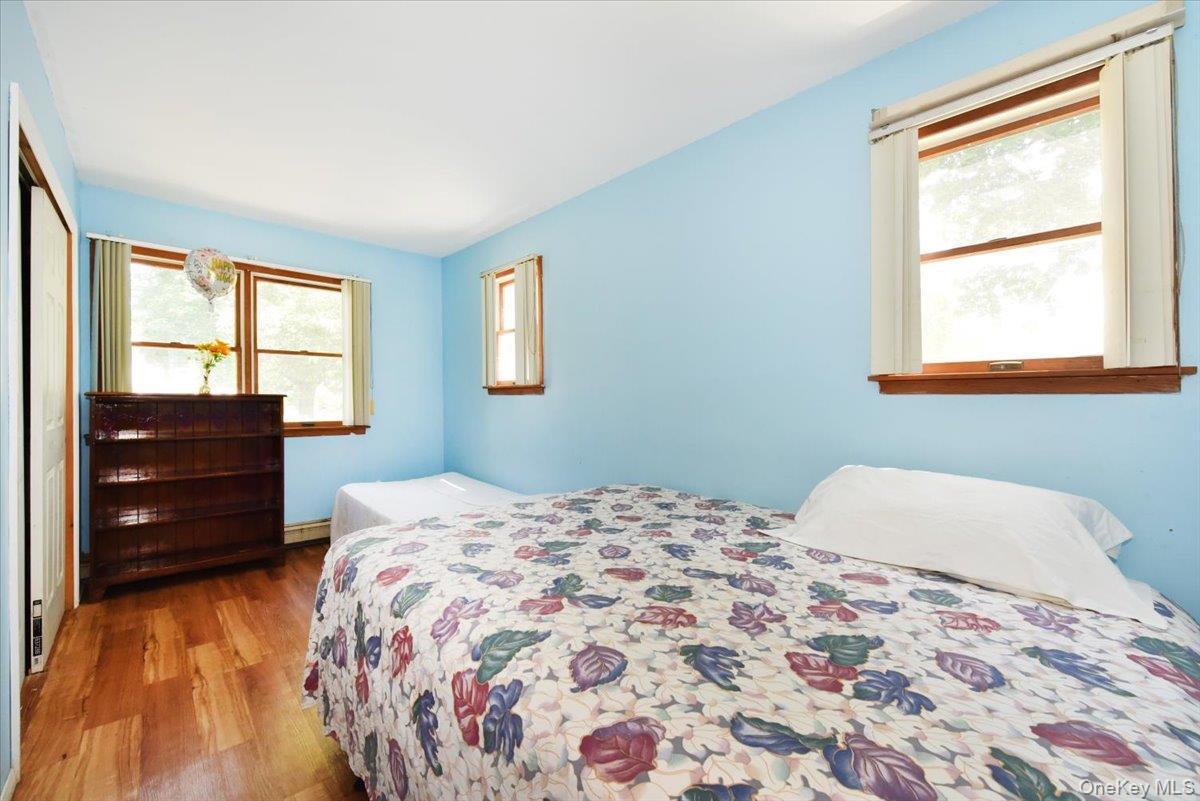 Single Family Chatham Road  Suffolk County, NY 11725, MLS-1010112-30