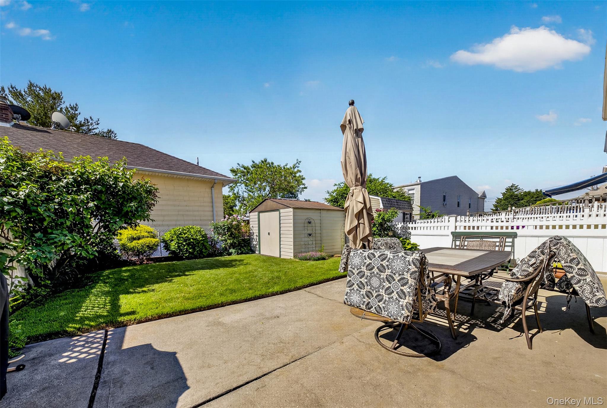 Single Family 5th Queens, NY 11356, MLS-1010141-24