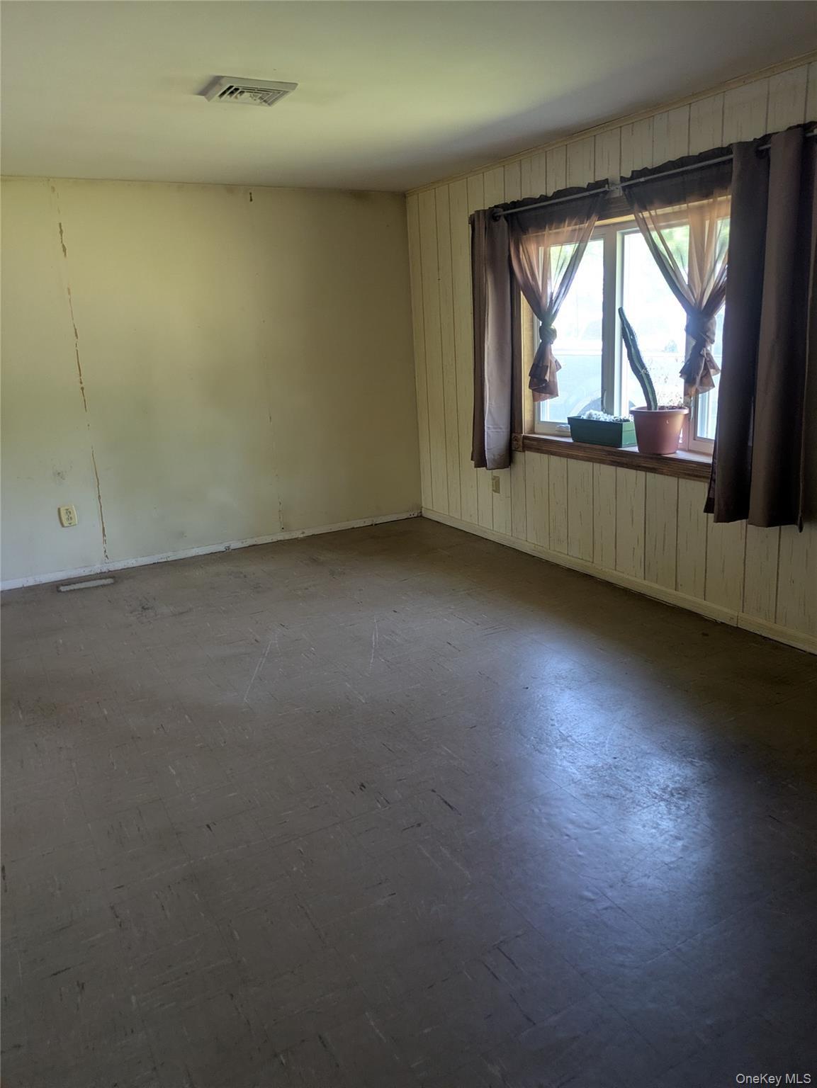 Single Family Kalina Drive Ulster County, NY 12477, MLS-1010147-14