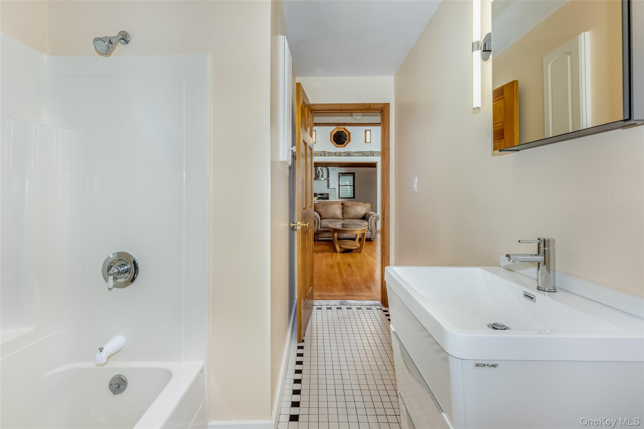 Single Family Military Lane Ulster County, NY 12525, MLS-1010151-17
