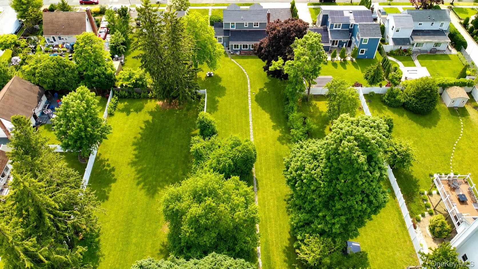 Single Family Twinlawns Avenue Nassau County, NY 11801, MLS-1010157-3