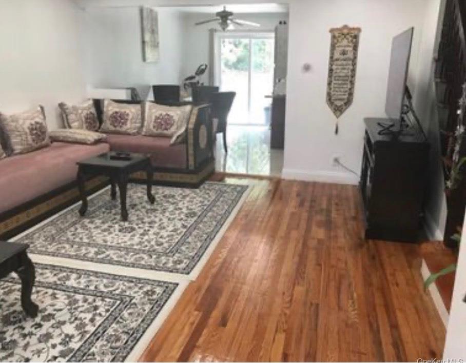 Single Family 92nd Street Queens, NY 11369, MLS-1010161-10