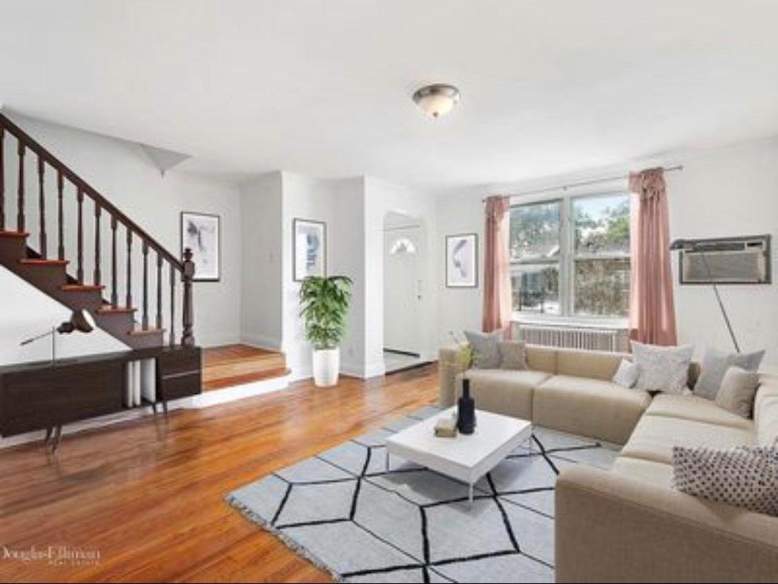 Single Family 92nd Street Queens, NY 11369, MLS-1010161-2