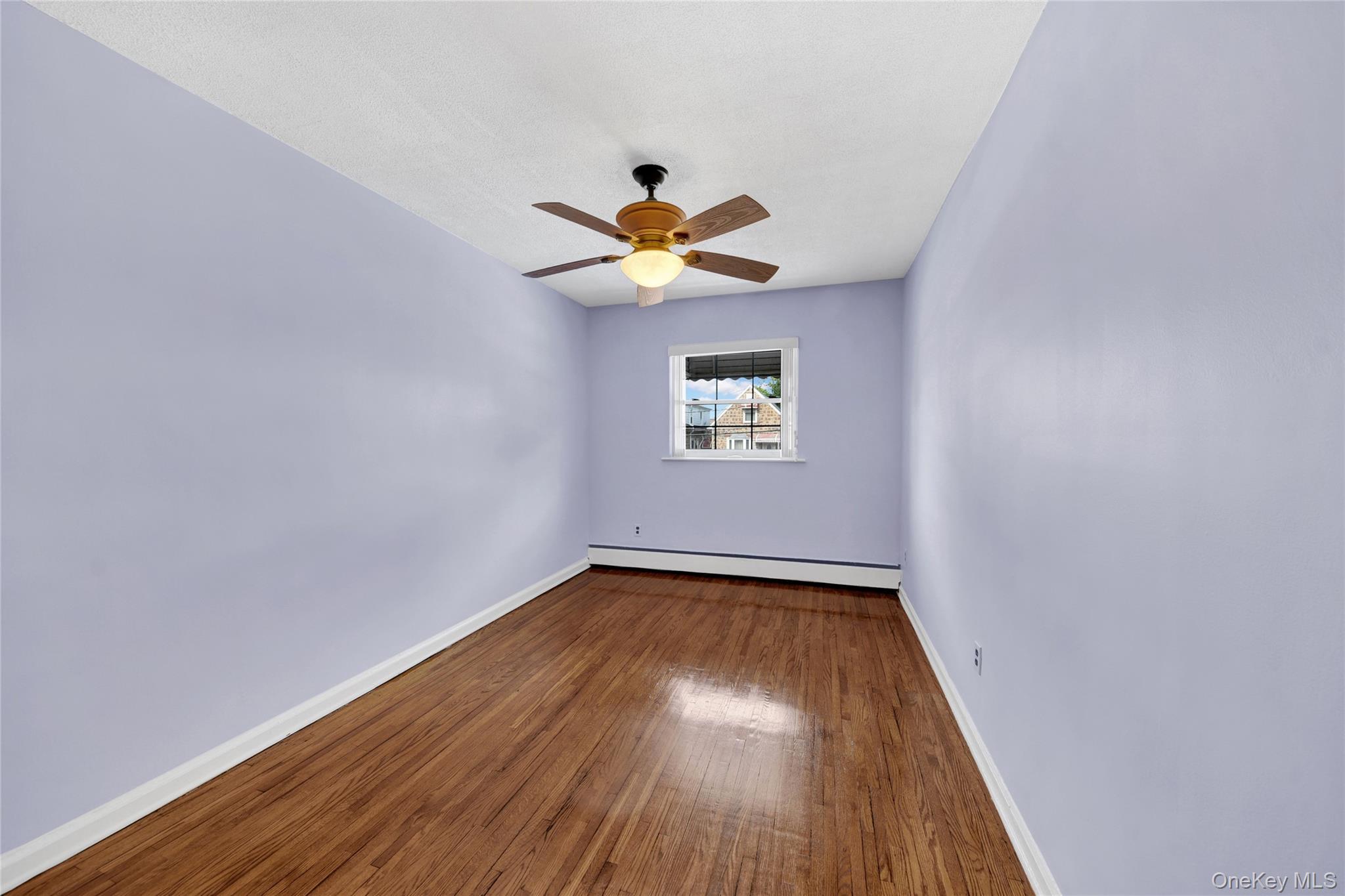 Single Family Turneur  Bronx, NY 10473, MLS-1010191-15