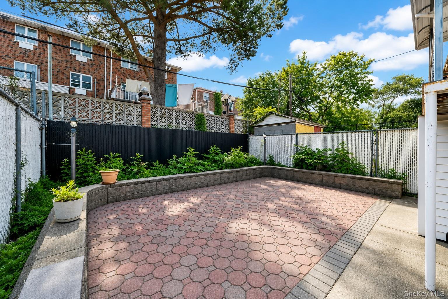 Single Family Turneur  Bronx, NY 10473, MLS-1010191-4
