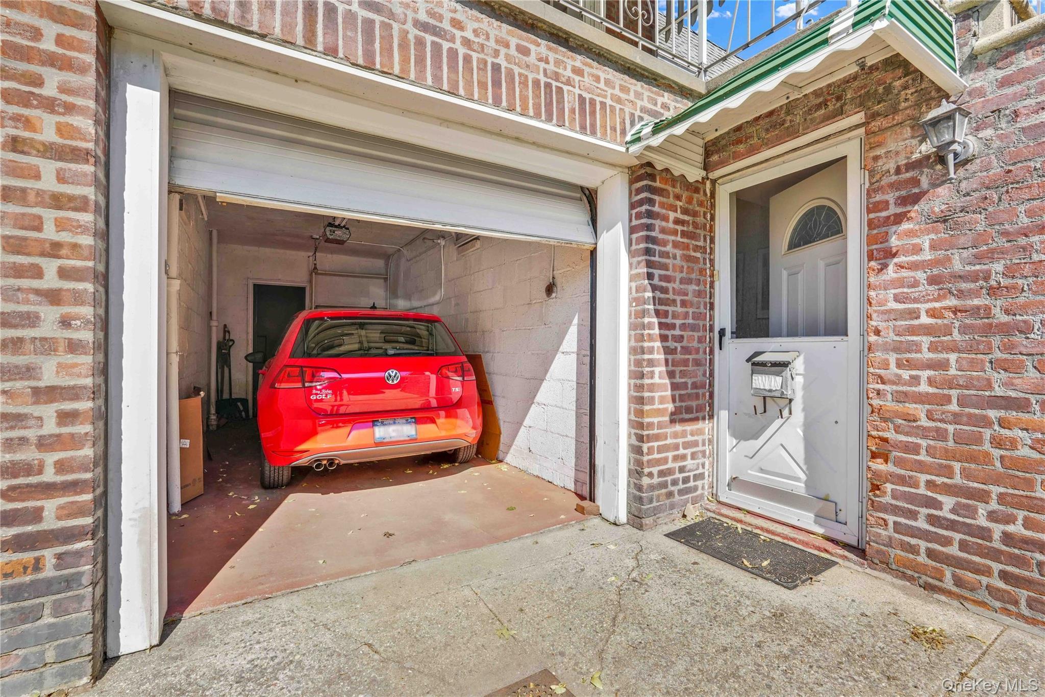 Single Family Selfridge Street Queens, NY 11375, MLS-1010196-33