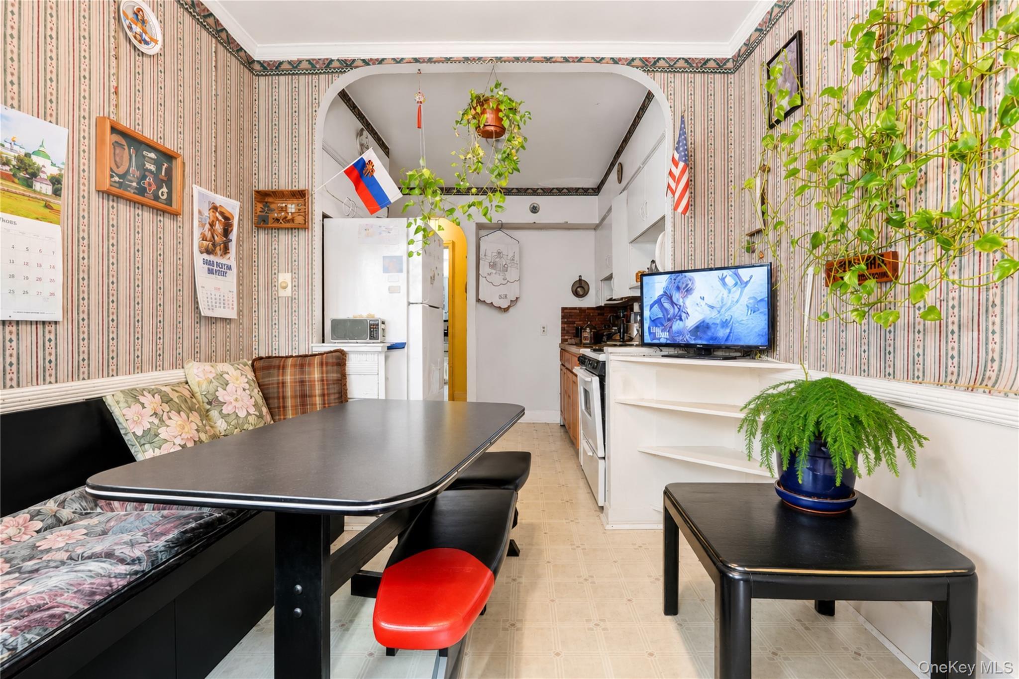 Single Family Selfridge Street Queens, NY 11375, MLS-1010196-9