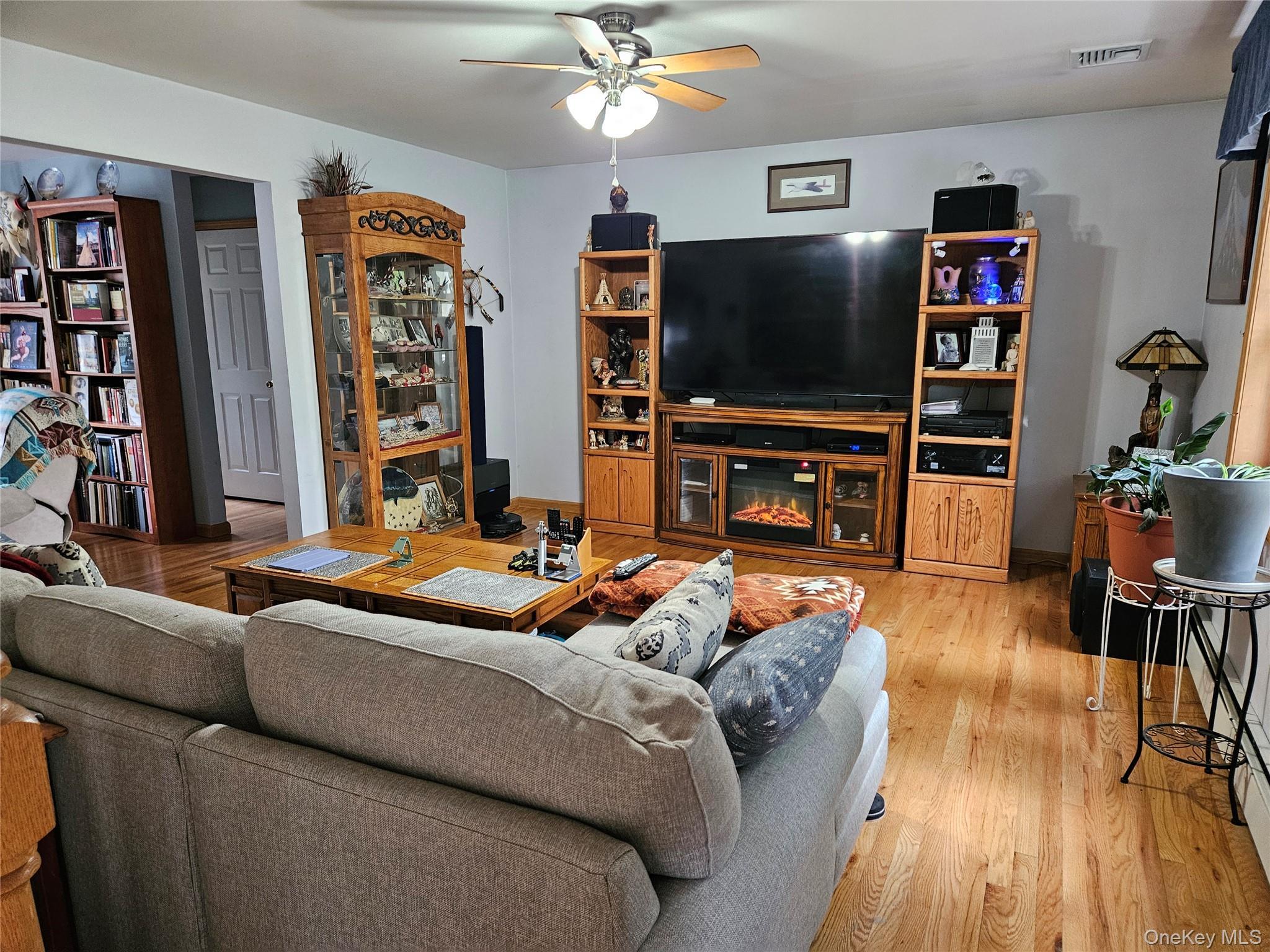 Single Family Long Lane  Orange County, NY 12721, MLS-1010199-8