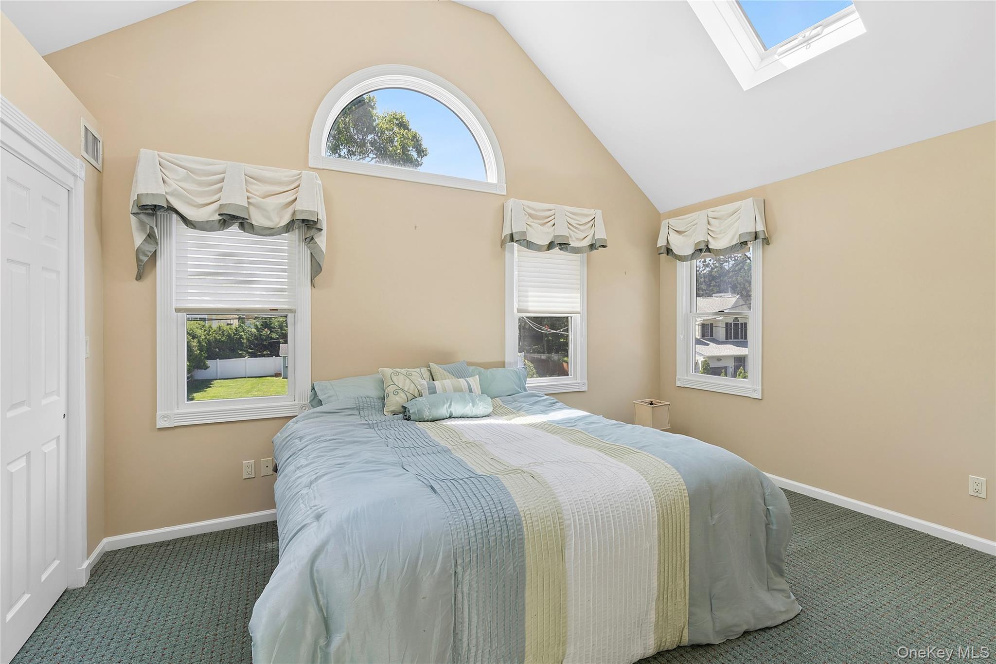 Single Family Breezy Point Road Suffolk County, NY 11792, MLS-1010219-12