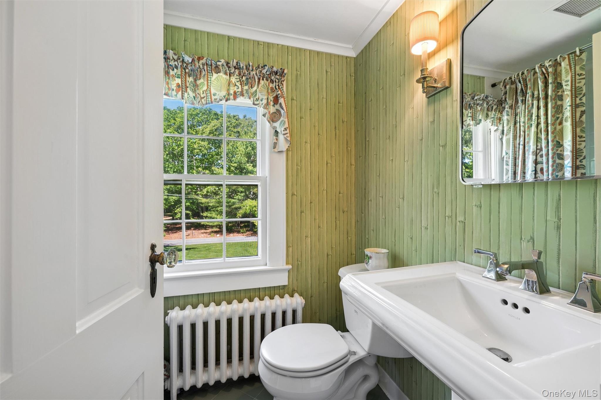 Single Family Jagger Lane Suffolk County, NY 11977, MLS-1010225-33