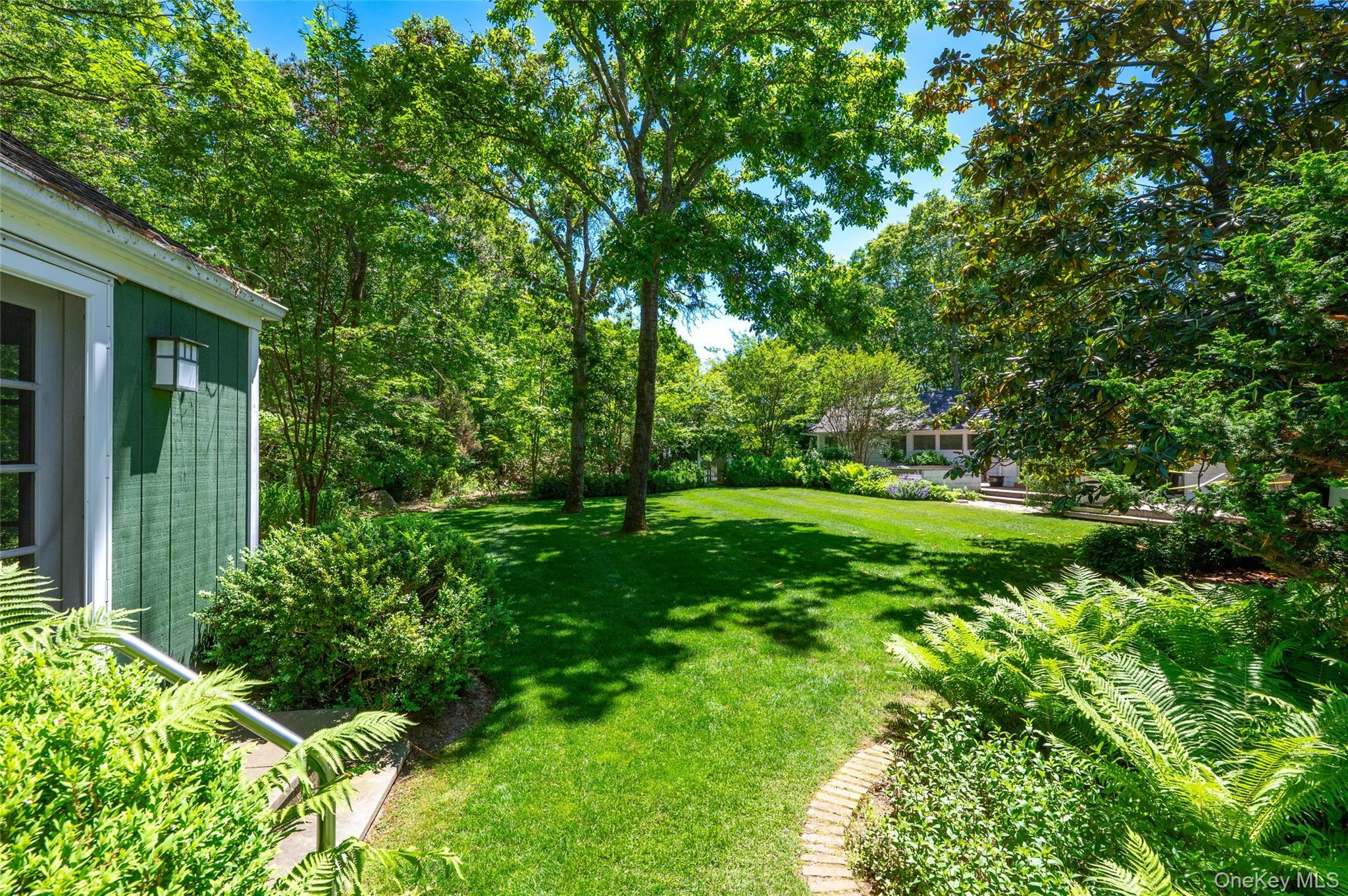 Single Family Jagger Lane Suffolk County, NY 11977, MLS-1010225-39