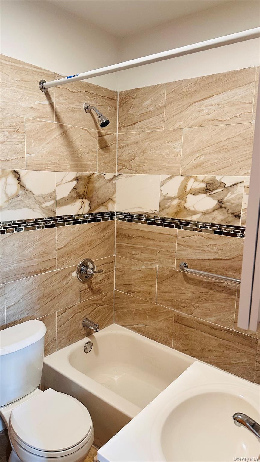 Apartment Forbell Brooklyn, NY 11208, MLS-1010228-11